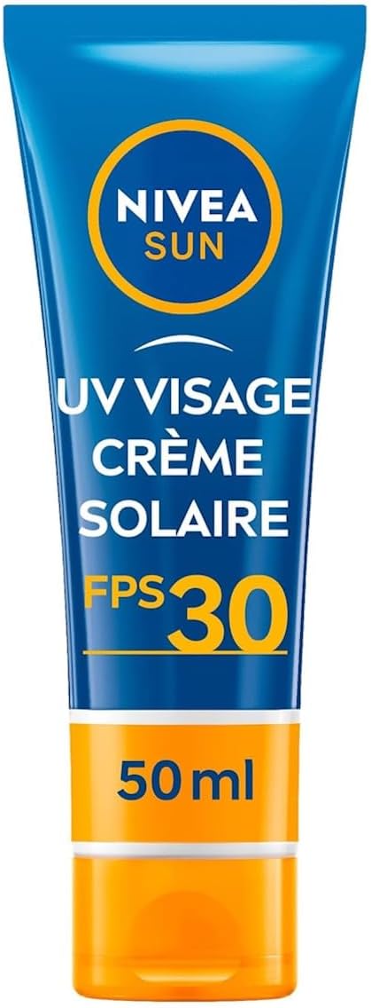 NIVEA SUN Crème solaire UV VISAGE Essentiels FPS 30 (1 x 50 ml), Protection anti UV hydratante, Écran solaire anti UVA/UVB pour tous types de peaux - Image 1