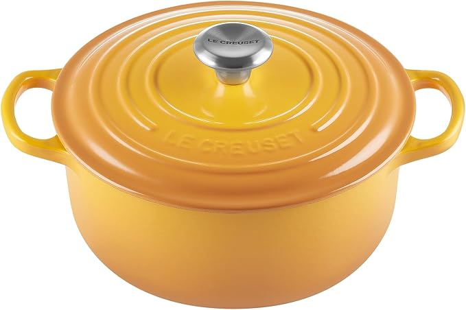 Le Creuset Signature Enamelled Cast Iron Casserole with Lid, 20 cm, Round, 2.4 L, 3.1 kg, Nectar, 21177206724430 - Image 1