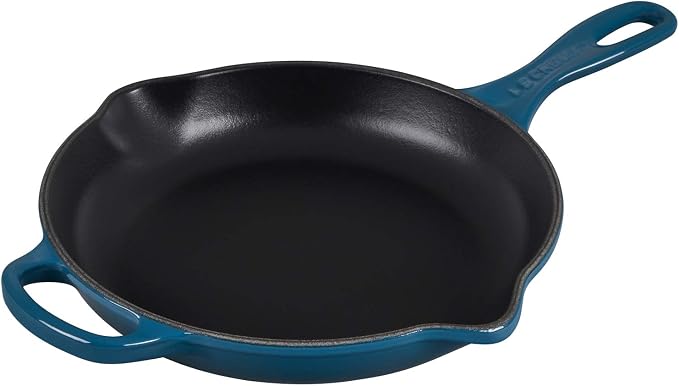 LE CREUSET 20182236420422 Signature Enamelled Cast Iron Skillet, Round, 23 cm, 1.95 kg, Deep Teal - Image 1