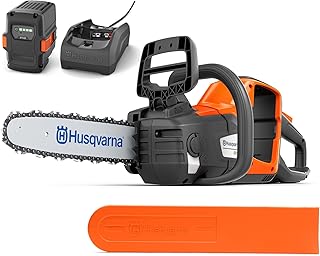 Husqvarna 225i : Tronçonneuse à batterie 36V avec batterie et chargeur inclus, légère, silencieuse, guide 30 cm, vitesse de chaîne 20 m/s. Idéale pour l’élagage et l’entretien du jardin. - Image 1