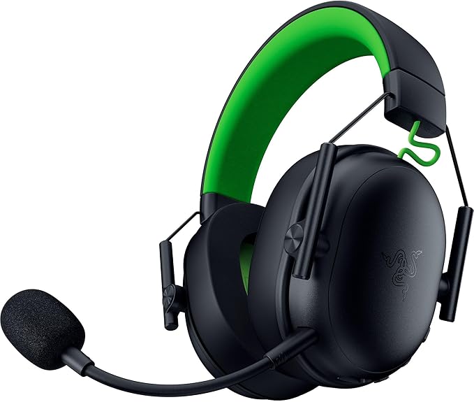 Razer BlackShark V3 X HyperSpeed for Xbox - Wireless Headset for Esports - Ultra-light 270g - 50mm Speakers - Detachable Mic - HyperSpeed 2.4GHz & Bluetooth - Xbox/PC | Black - Image 1