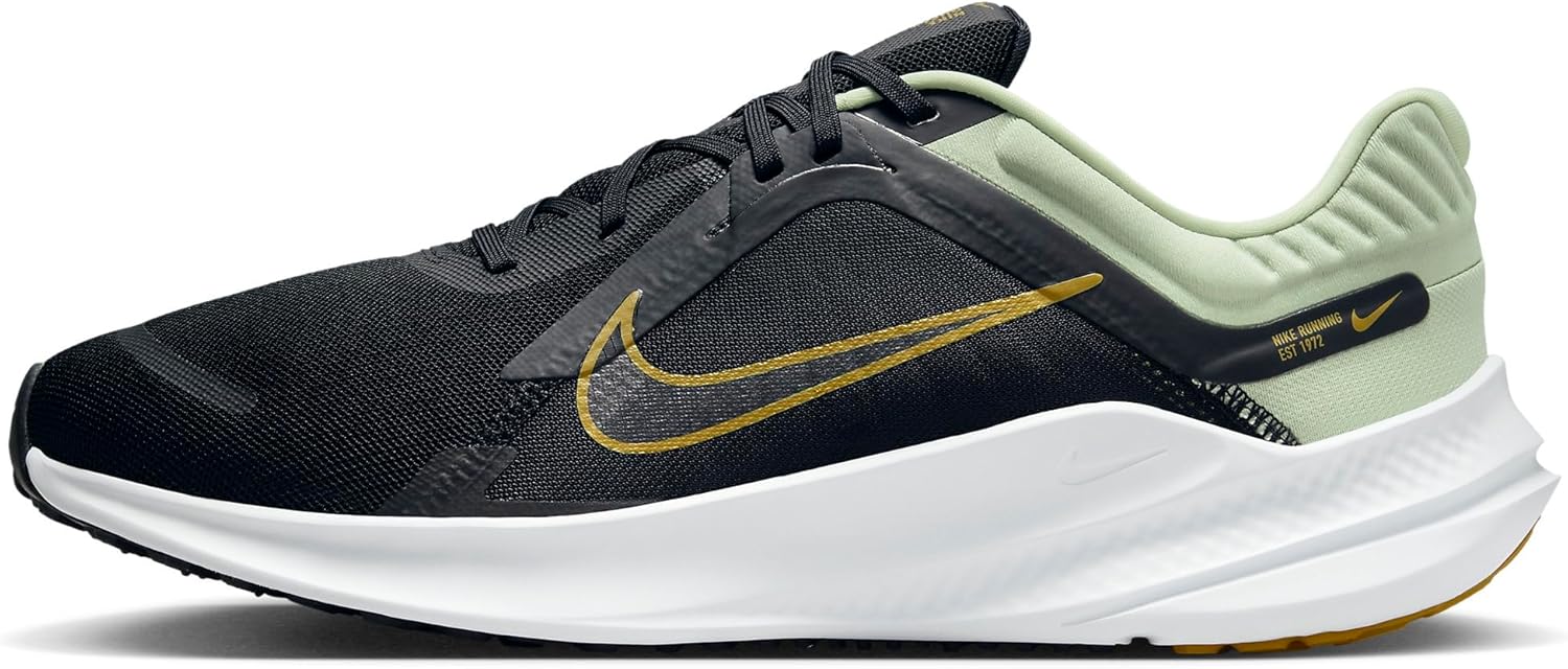 Nike Men's Quest 5 Men's Road Running Shoes - Image 1
