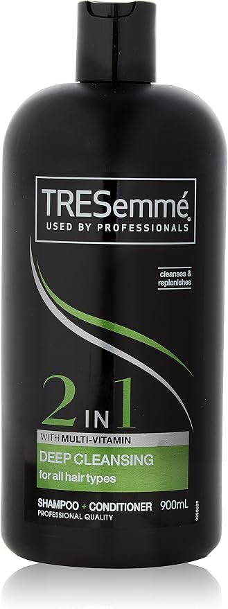 Tresemmé Cleance & Replenish Shampoo + Conditioner Multivitamin Professional Hair Care 900ml - Image 1