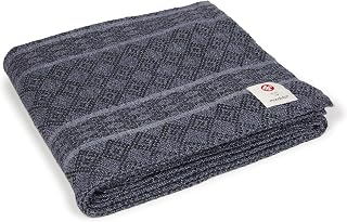 Manduka Couverture de Yoga en Coton – Accessoire et Accessoire de Yoga, Enroulable, Pliable, empilable pour Soutenir – Fabriquée en Coton – 172 cm – Gris Tonnerre - Image 1