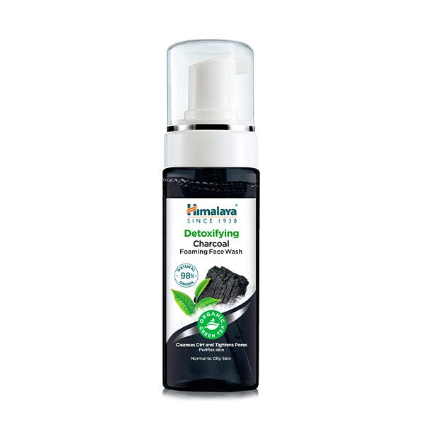 Detoxifying Charcoal Foaming Face Wash - Image 1