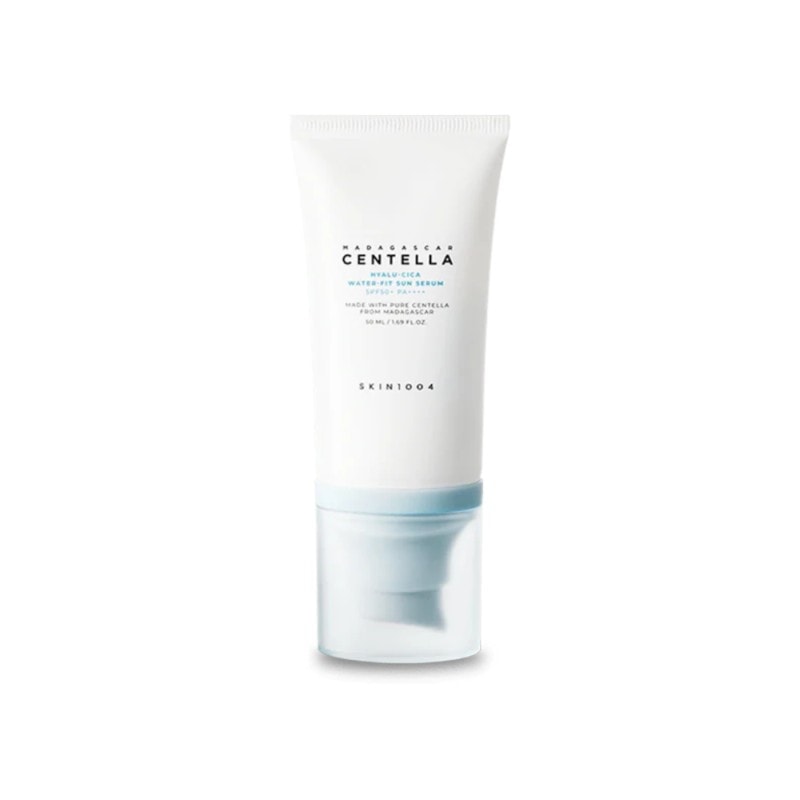 Skin1004 HyaluCica Madagascar Protector Solar facial sérum Water Fit SPF50+ PA++++ 50g - Image 1
