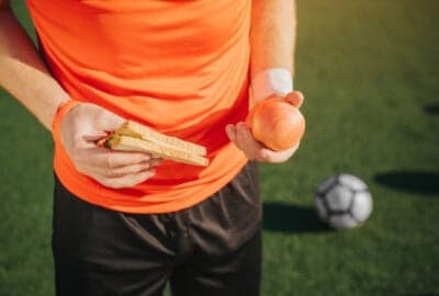3 desayunos pre-partido para futbolistas que te harán rendir al máximo
